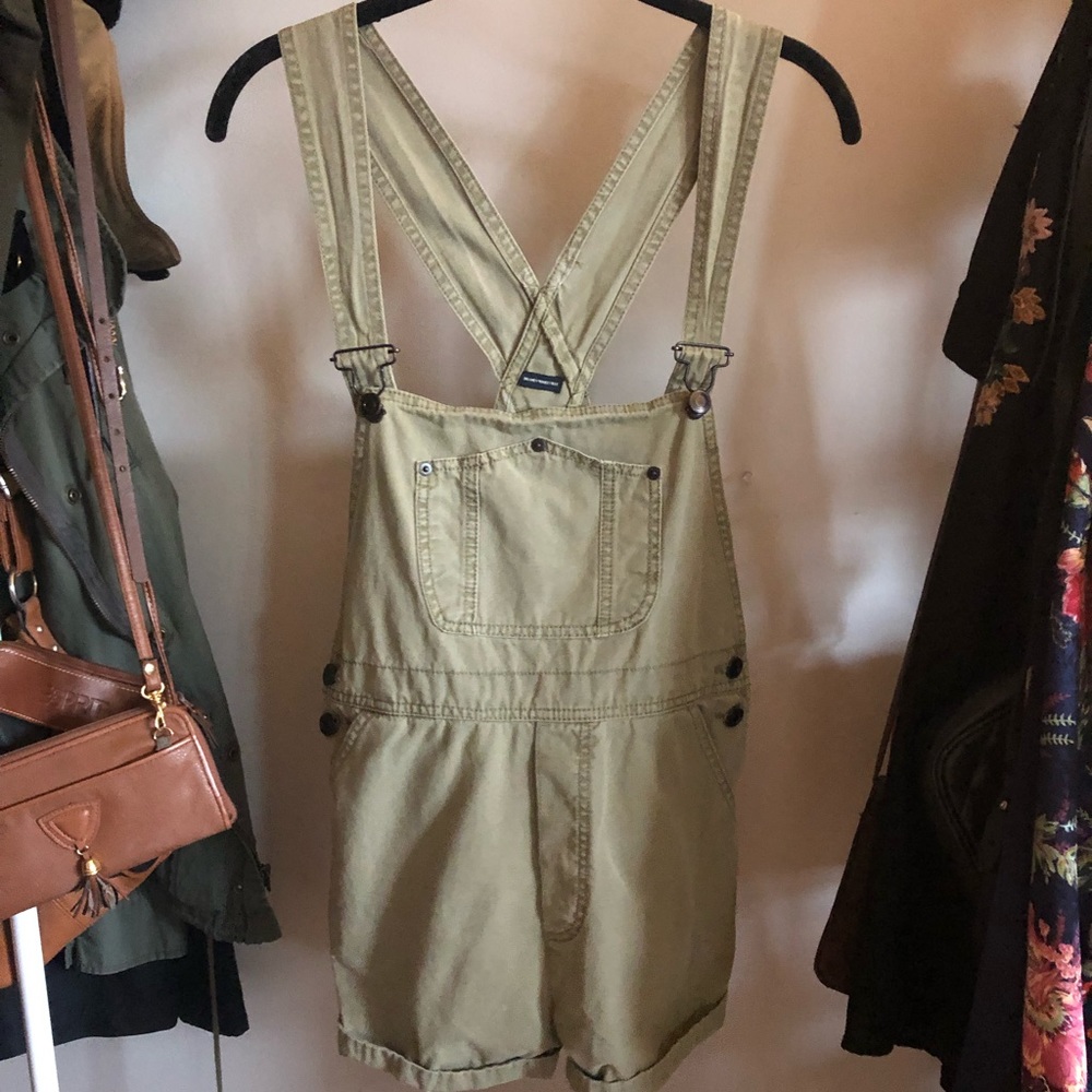Brandy Melville green overalls